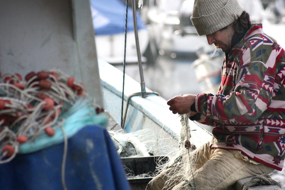 ayudas para inversiones que fomenten la pesca sostenible para tripulantes de buques pesqueros